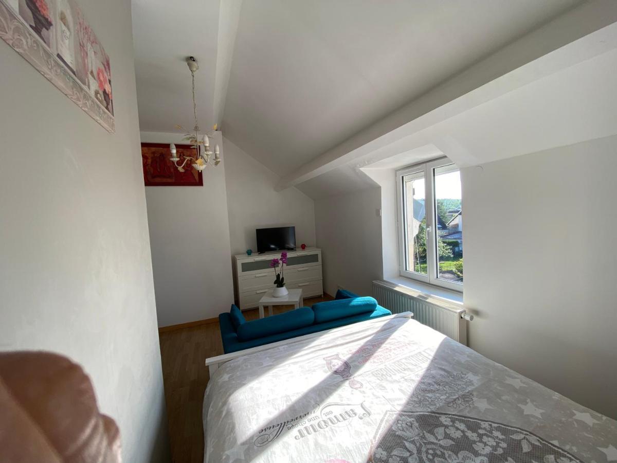 J & C Vacation Home 8 Minutes By Car To Disneyland Montry ภายนอก รูปภาพ